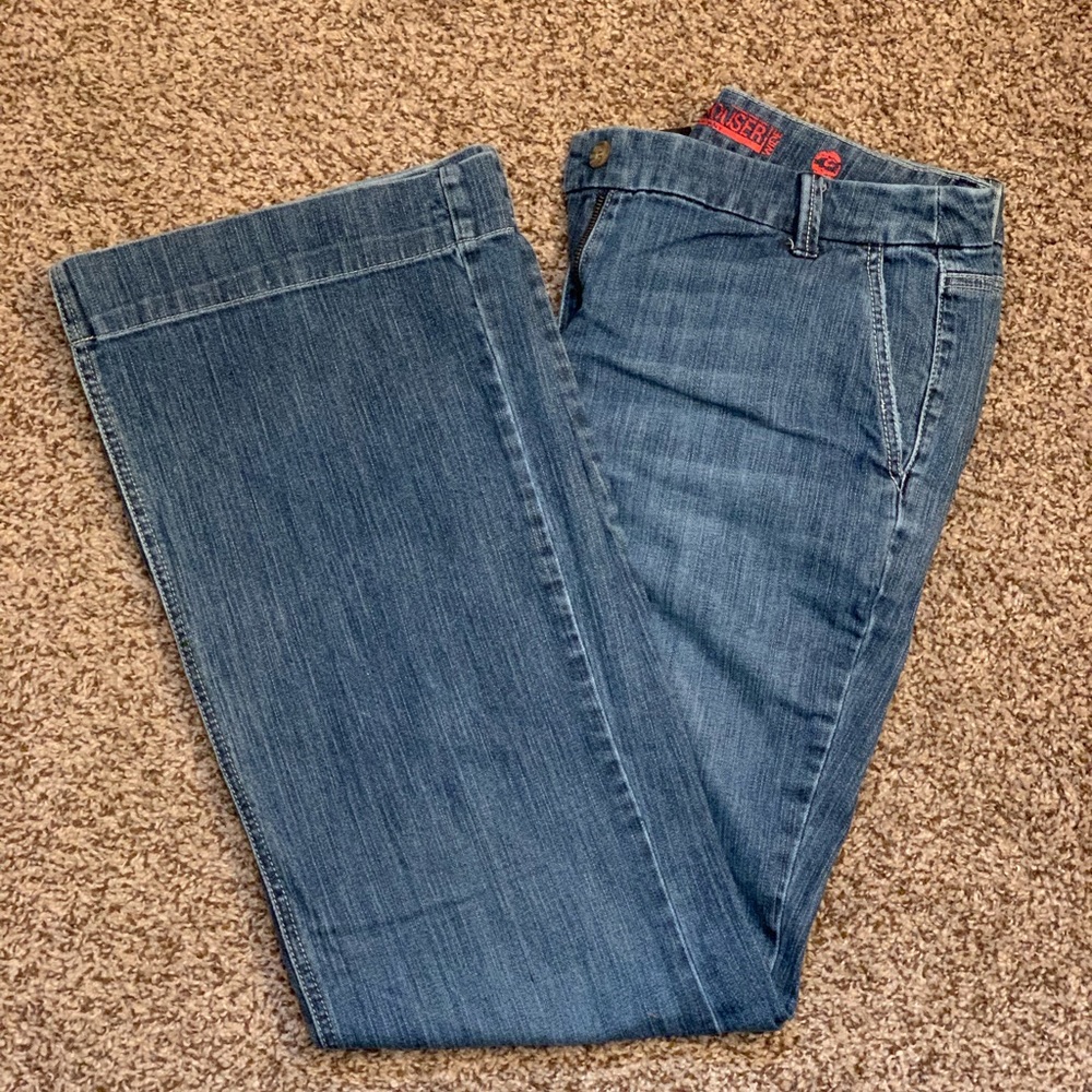 Flared jeans